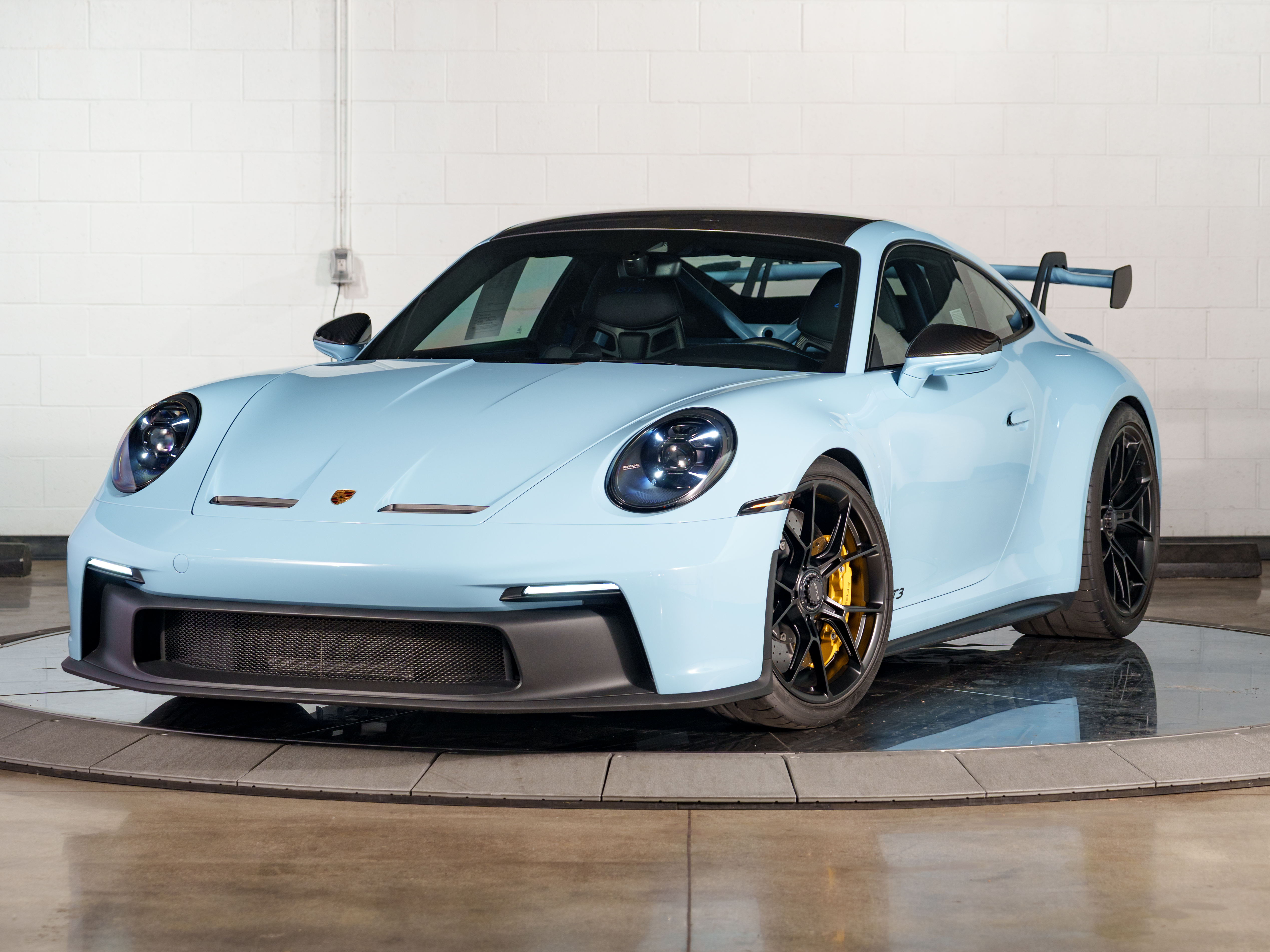 2024 Porsche 911 S photo 2
