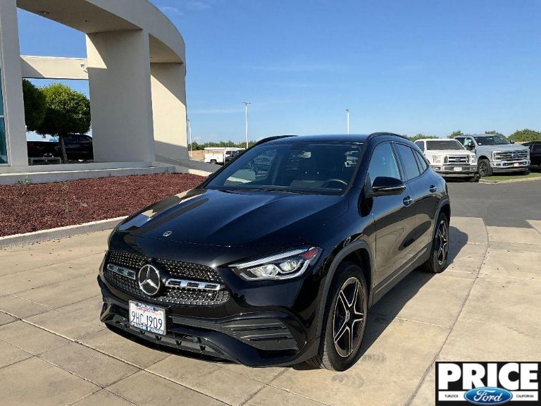 2023 Mercedes-Benz GLA 250