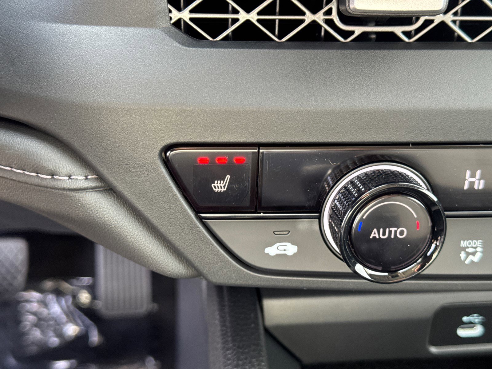 2025 Honda Accord SE photo 25