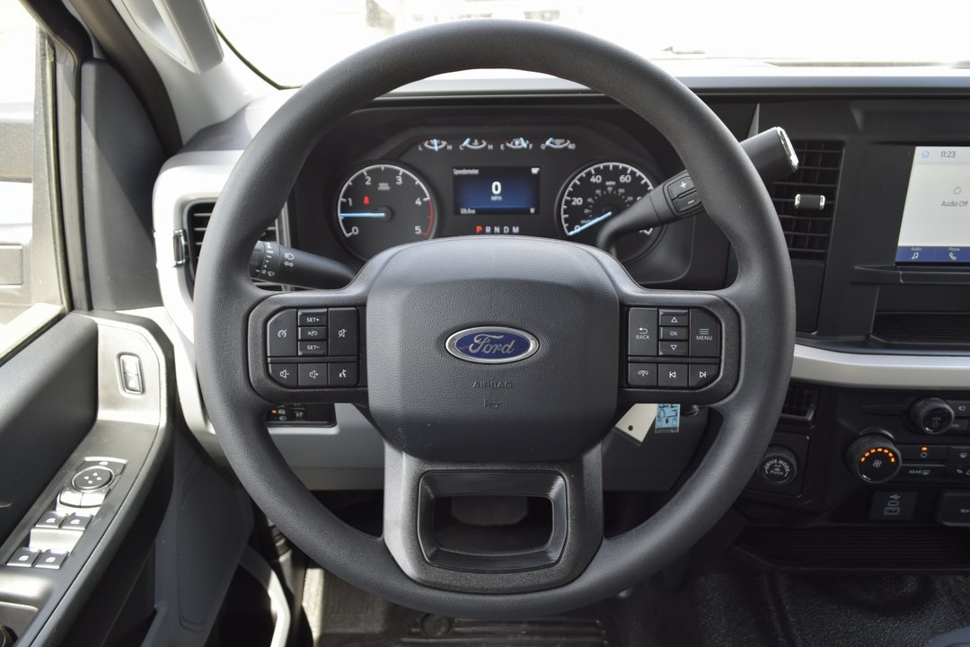 2025 Ford F-250 photo 4
