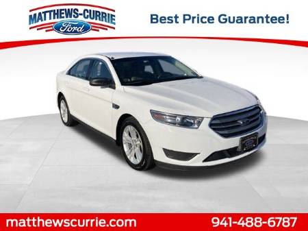 2016 Ford Taurus SE