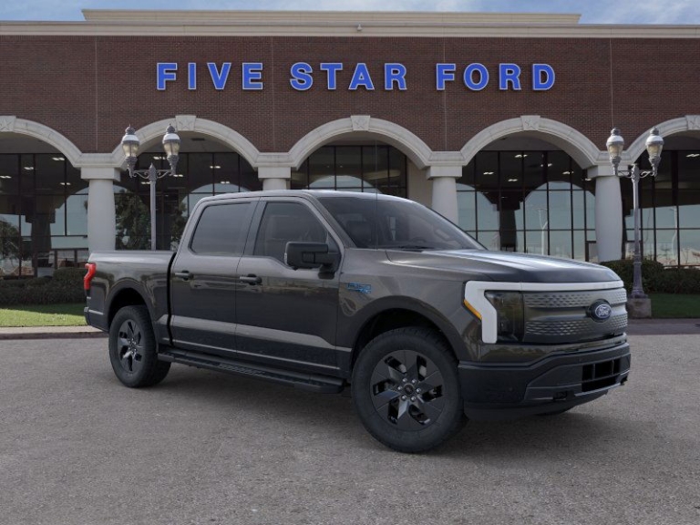 2025 Ford F-150 Lightning Flash