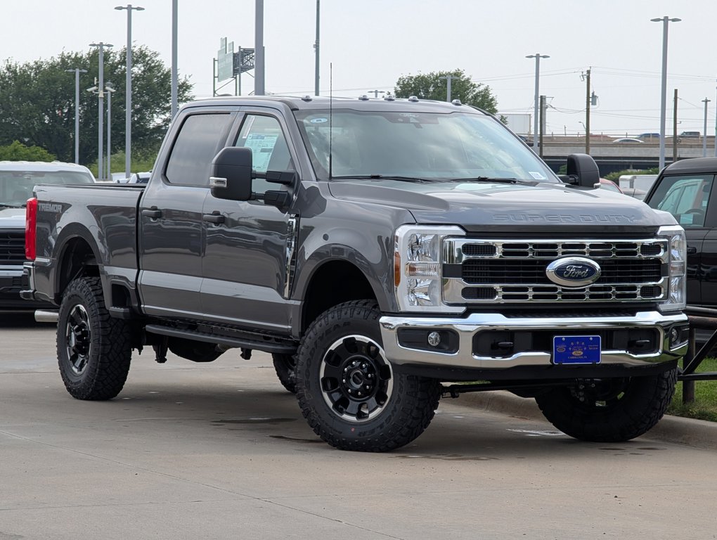 New 2025 Ford Super Duty F-250 SRW XLT