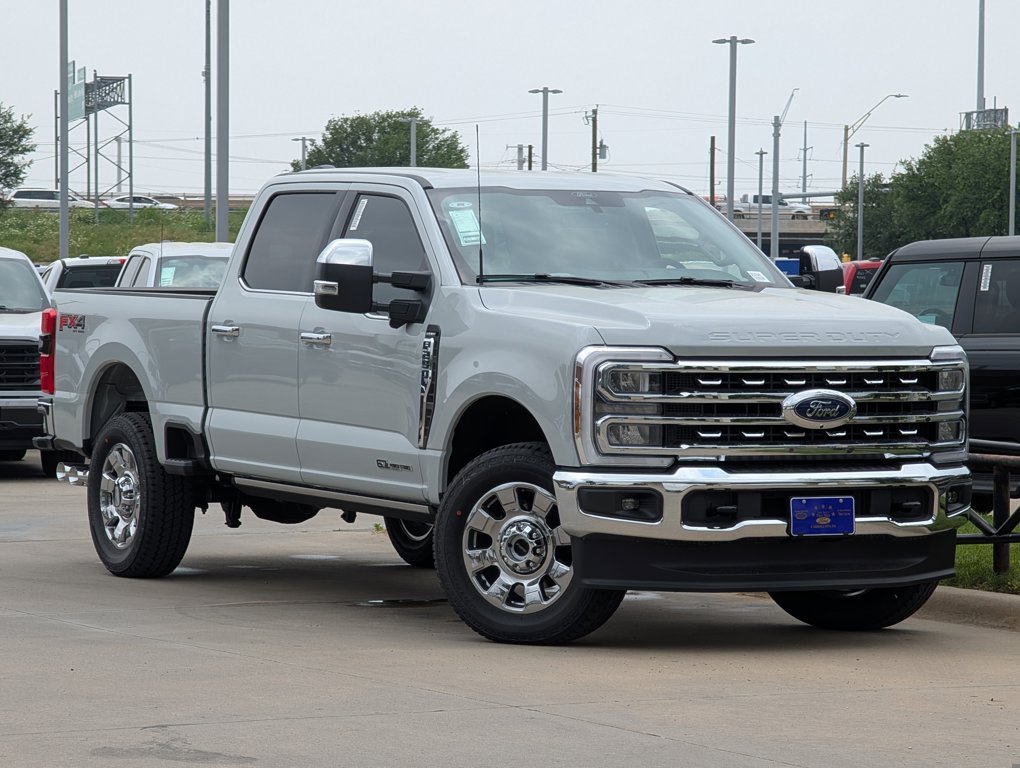 New 2025 Ford Super Duty F-250 SRW LARIAT