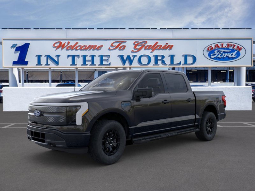 2025 Ford F-150 Lightning XLT