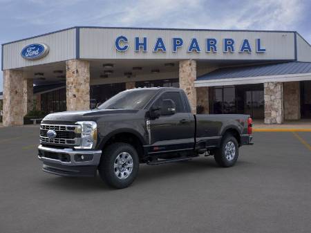 2025 Ford Super Duty F-350 SRW XLT