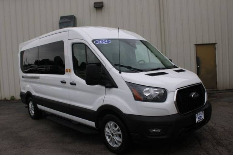 2024 Ford Transit Passenger Wagon XL