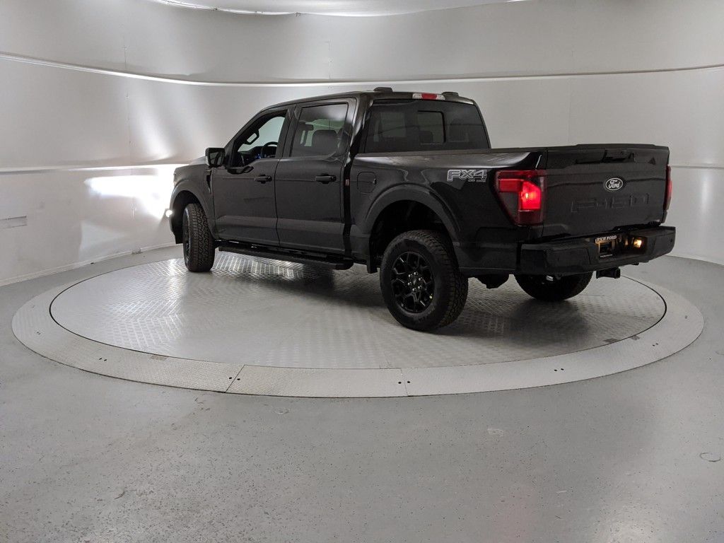 2025 Ford F-150 XLT photo 4