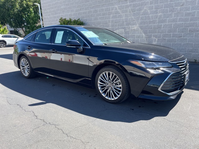 2022 Toyota Avalon Limited
