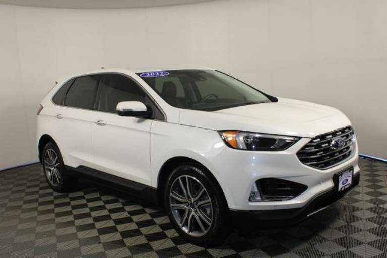2022 Ford Edge Titanium
