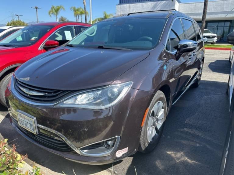 2018 Chrysler Pacifica Hybrid Limited