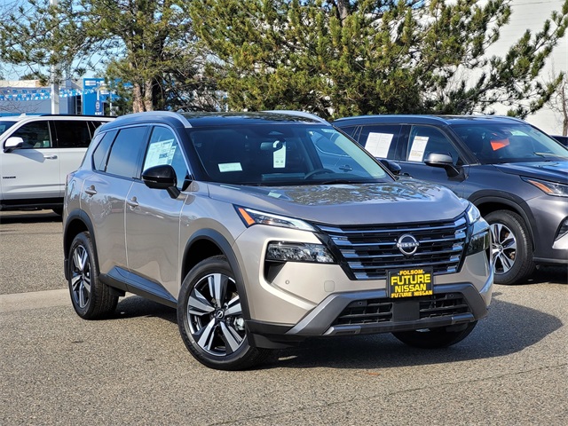 New 2025 Nissan Rogue SL