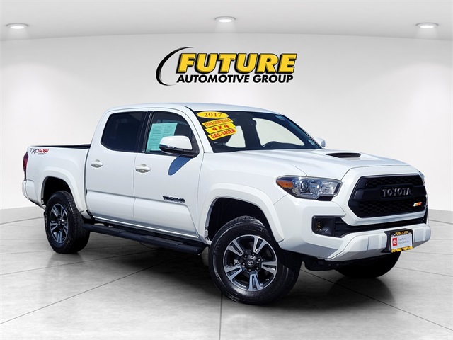2017 Toyota Tacoma TRD Sport