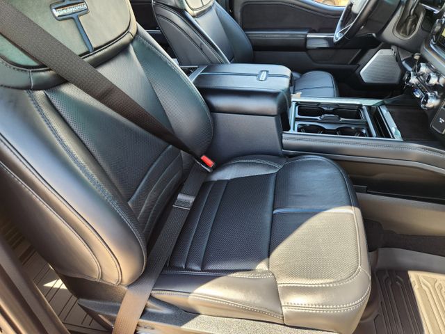 2025 Ford F-250 Platinum photo 12
