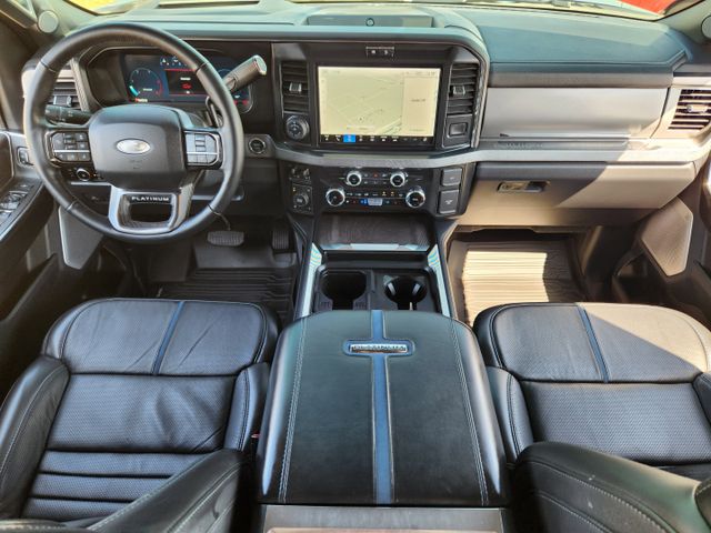 2025 Ford F-250 Platinum photo 24