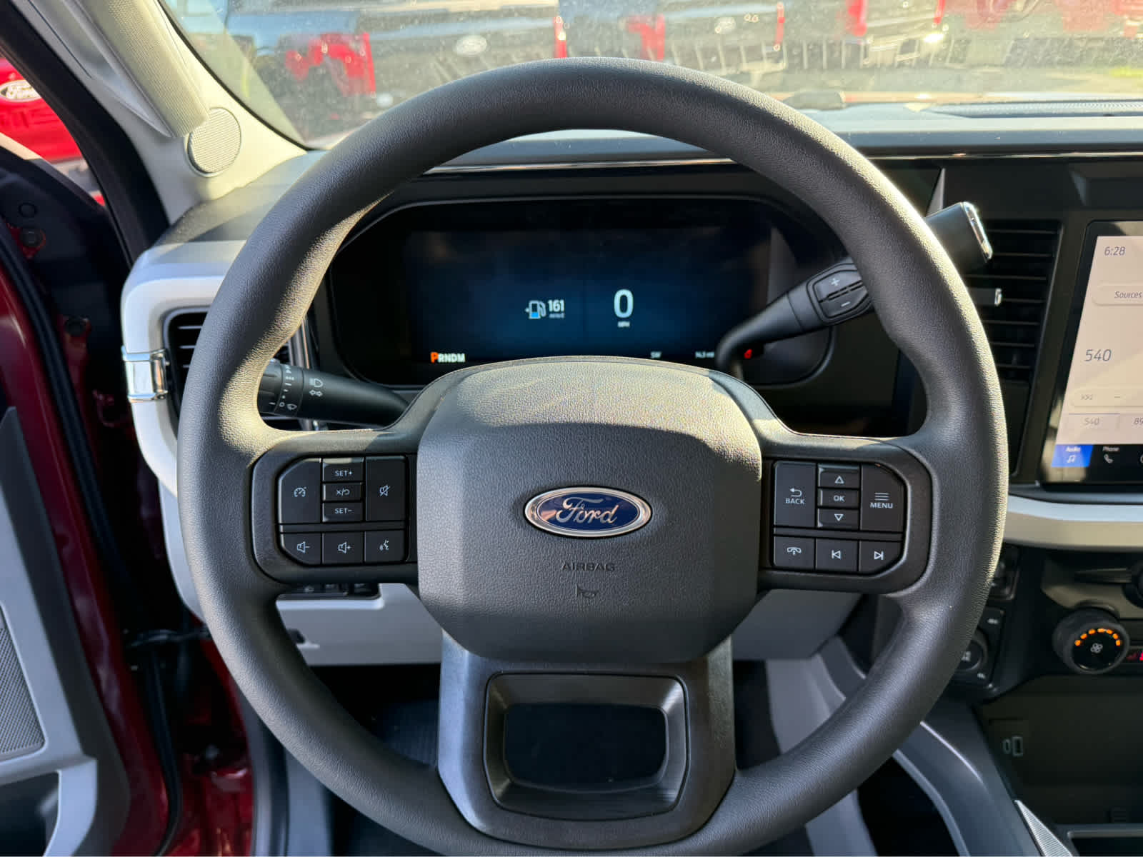 2025 Ford F-350 Super Duty XLT - Photo 14