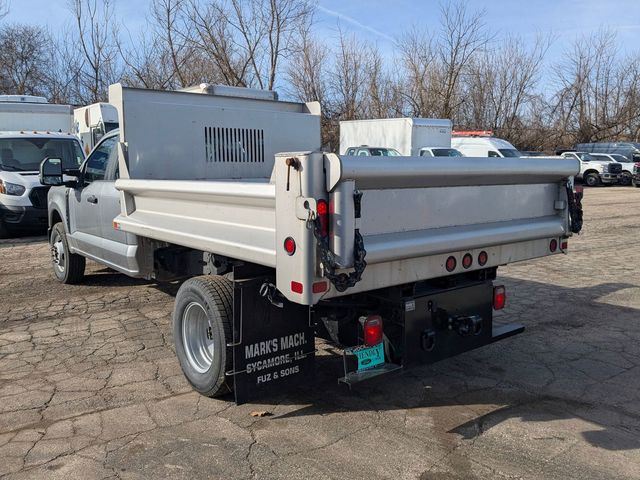 2023 Ford F-350 photo 5