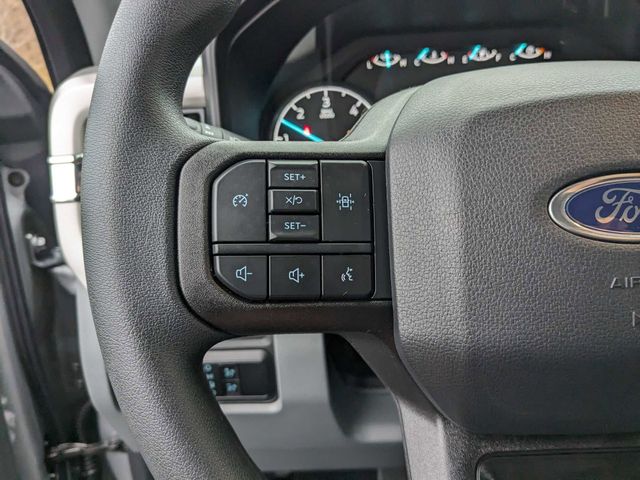 2023 Ford F-350 photo 14