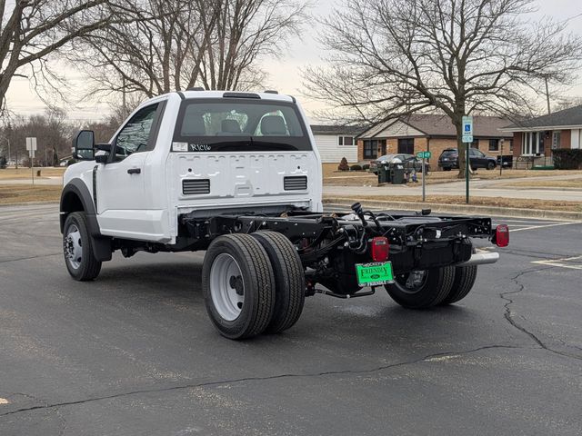 2024 Ford F-450 photo 4