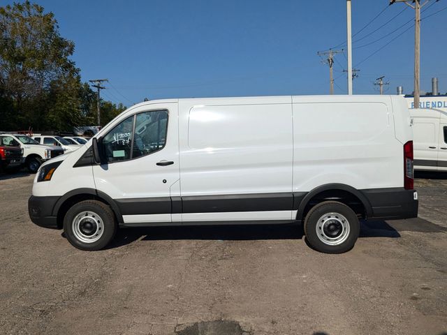 2024 Ford Transit photo 3