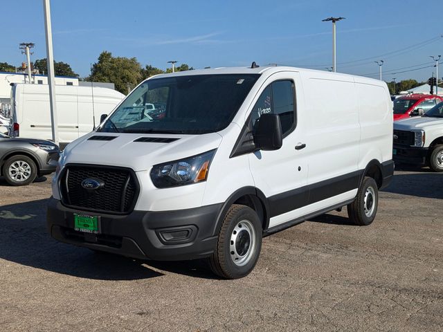 2024 Ford Transit photo 4