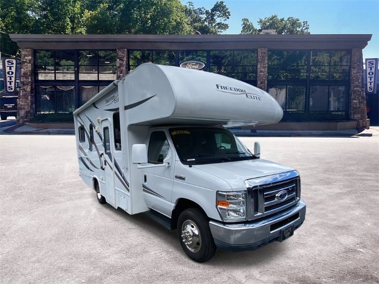 2013 Ford E-350SD Base