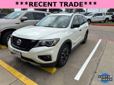 2020 Nissan Pathfinder SL