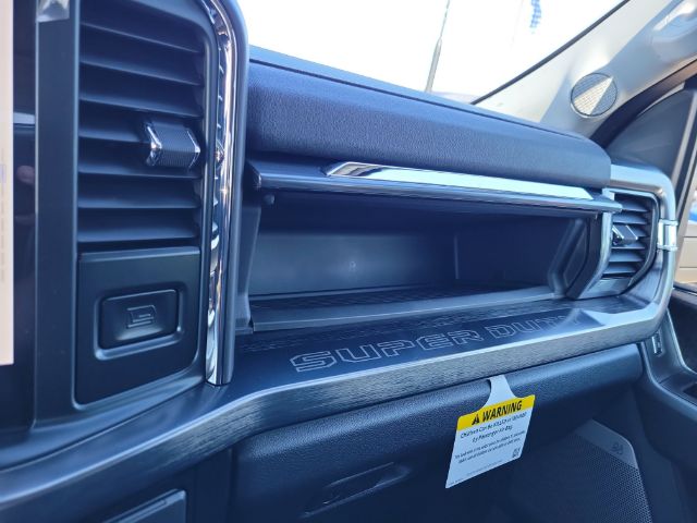 2025 Ford F-250 Super Duty Lariat - Photo 27