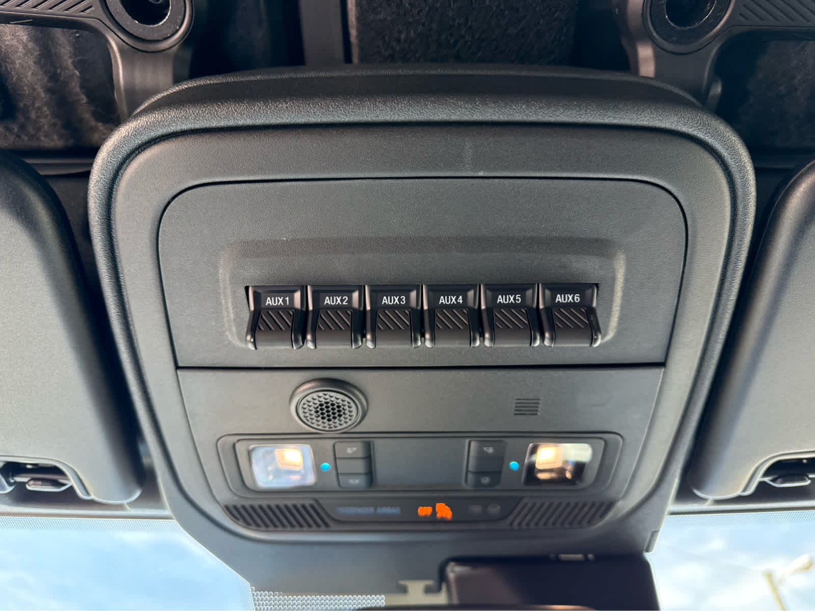 2024 Ford Bronco Black Diamond photo 11