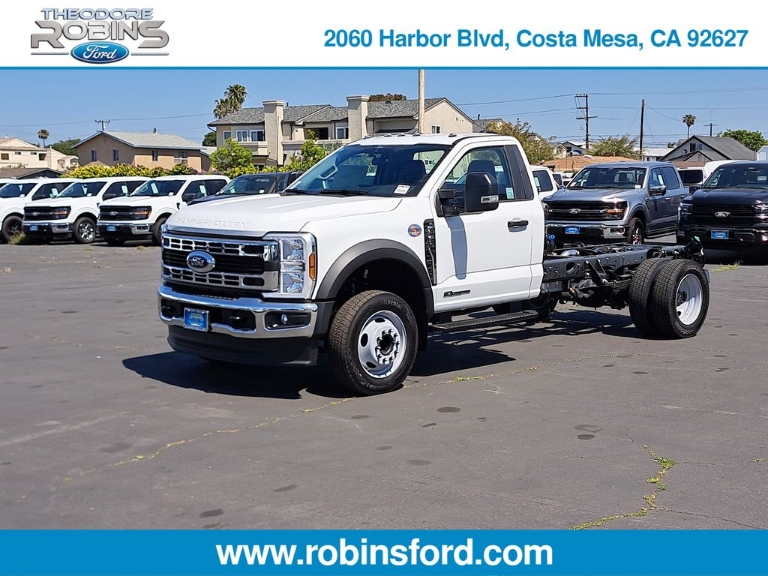 2025 Ford F-550SD XL