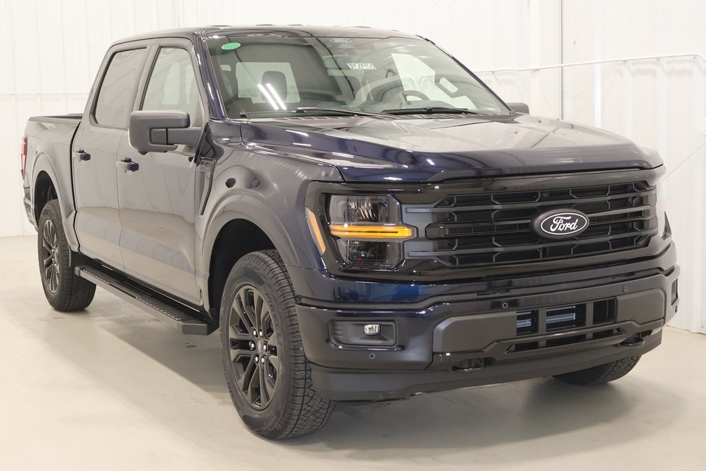2025 Ford F-150 XLT photo 2