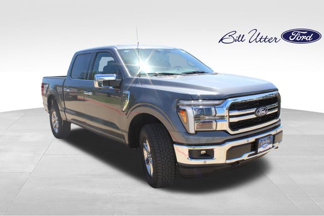 2025 Ford F-150 Lariat photo 2