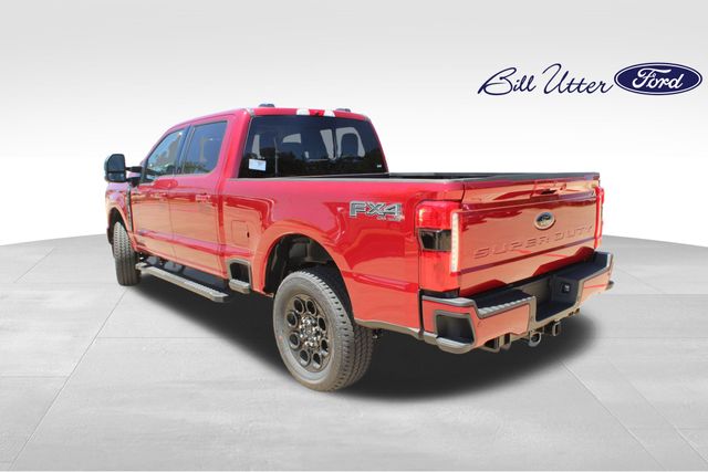 2025 Ford F-250 photo 3
