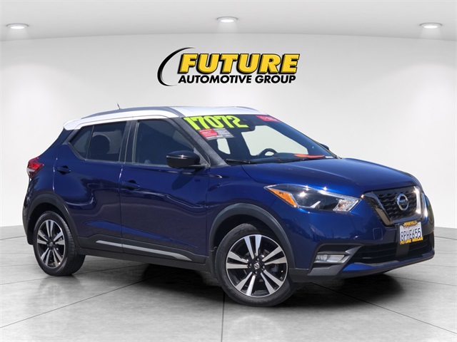 2020 Nissan Kicks SR