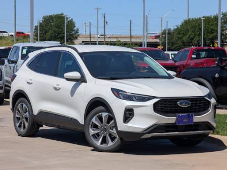 2025 Ford Escape Platinum