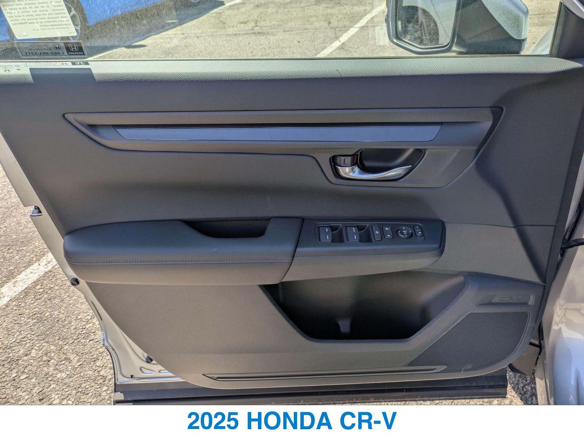 2025 Honda CR-V LX photo 13
