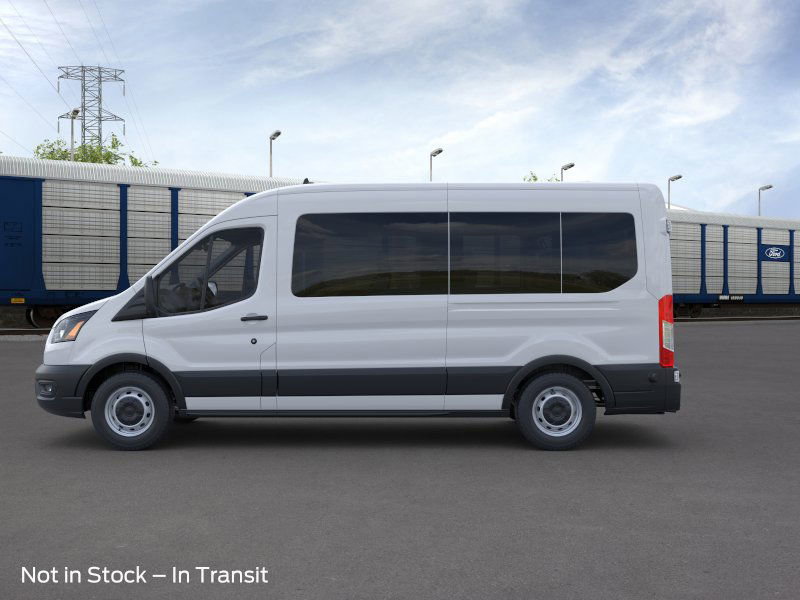 2025 Ford Transit Passenger XL photo 2