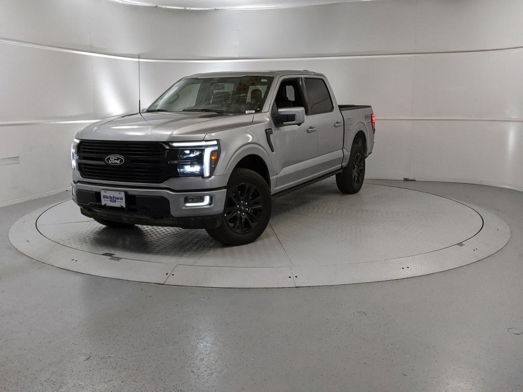 2024 Ford F-150 Platinum photo 6
