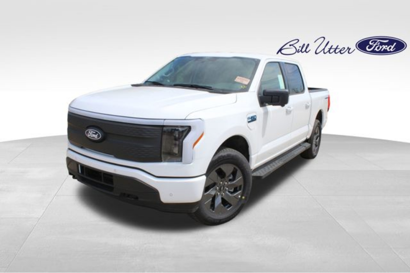 2025 Ford F-150 Lightning Flash's photo