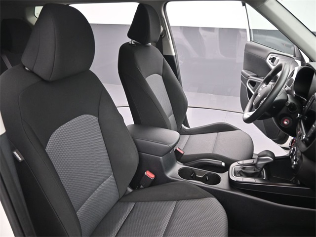 2023 Kia Soul LX photo 22