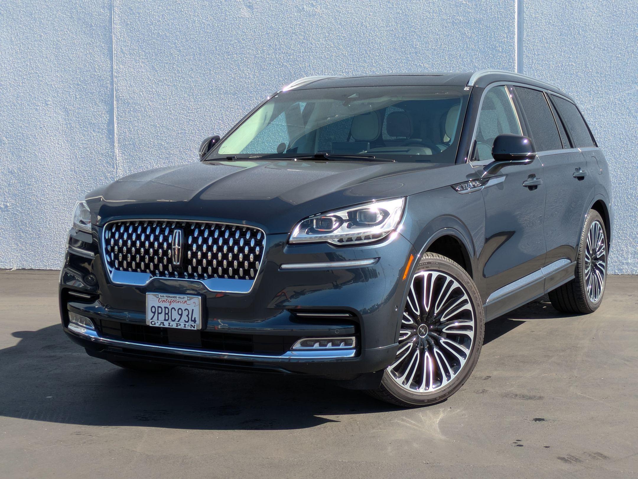 2023 Lincoln Aviator Black Label photo 4