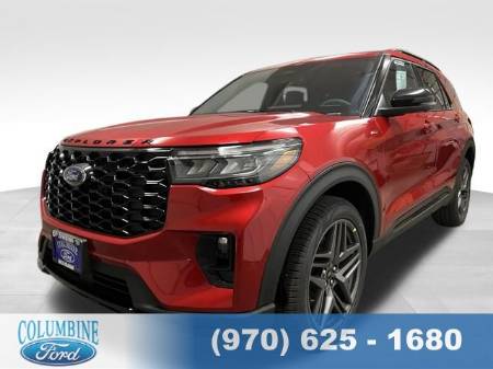 2025 Ford Explorer ST-Line