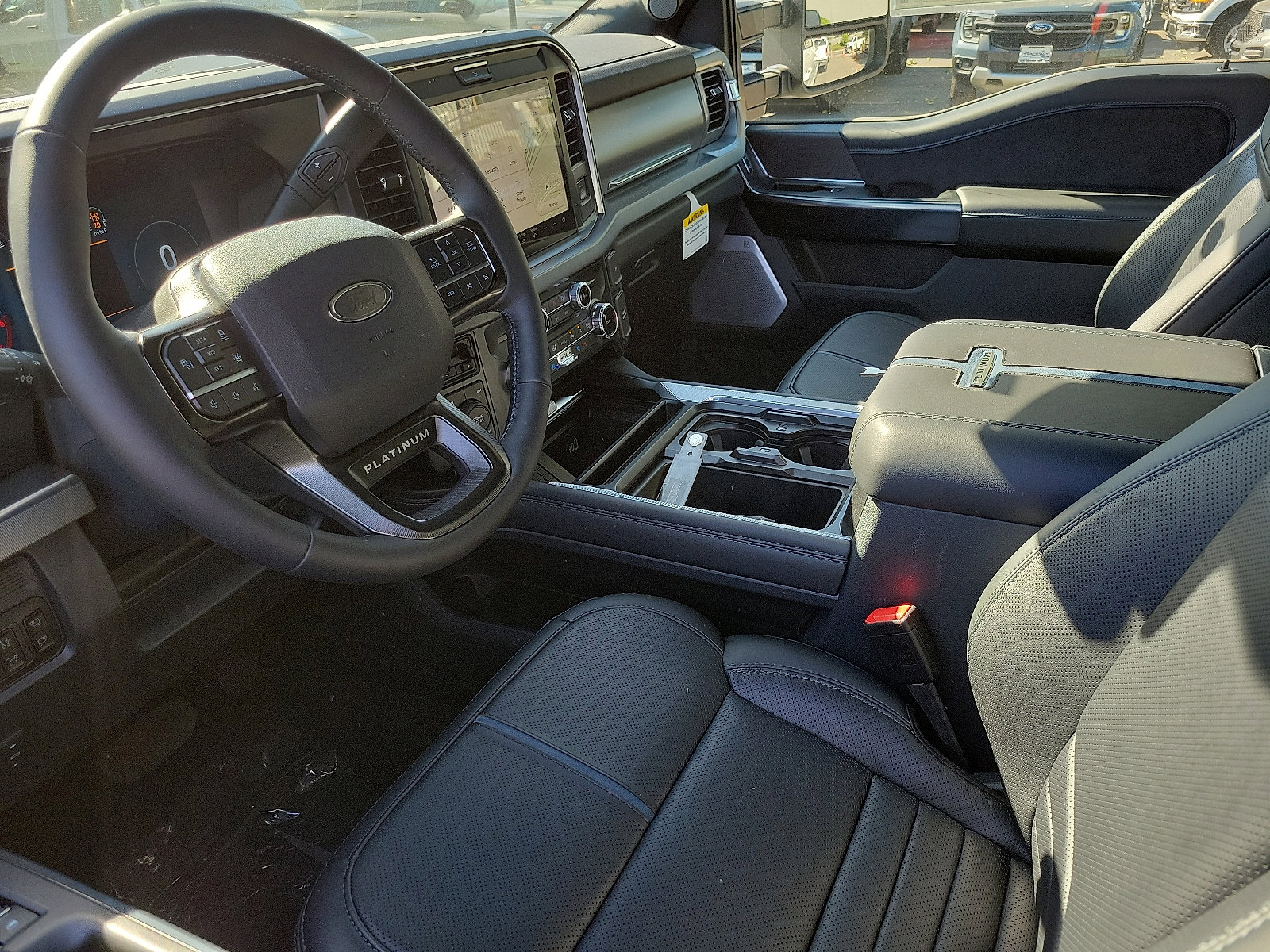 2025 Ford F-350 Platinum photo 3