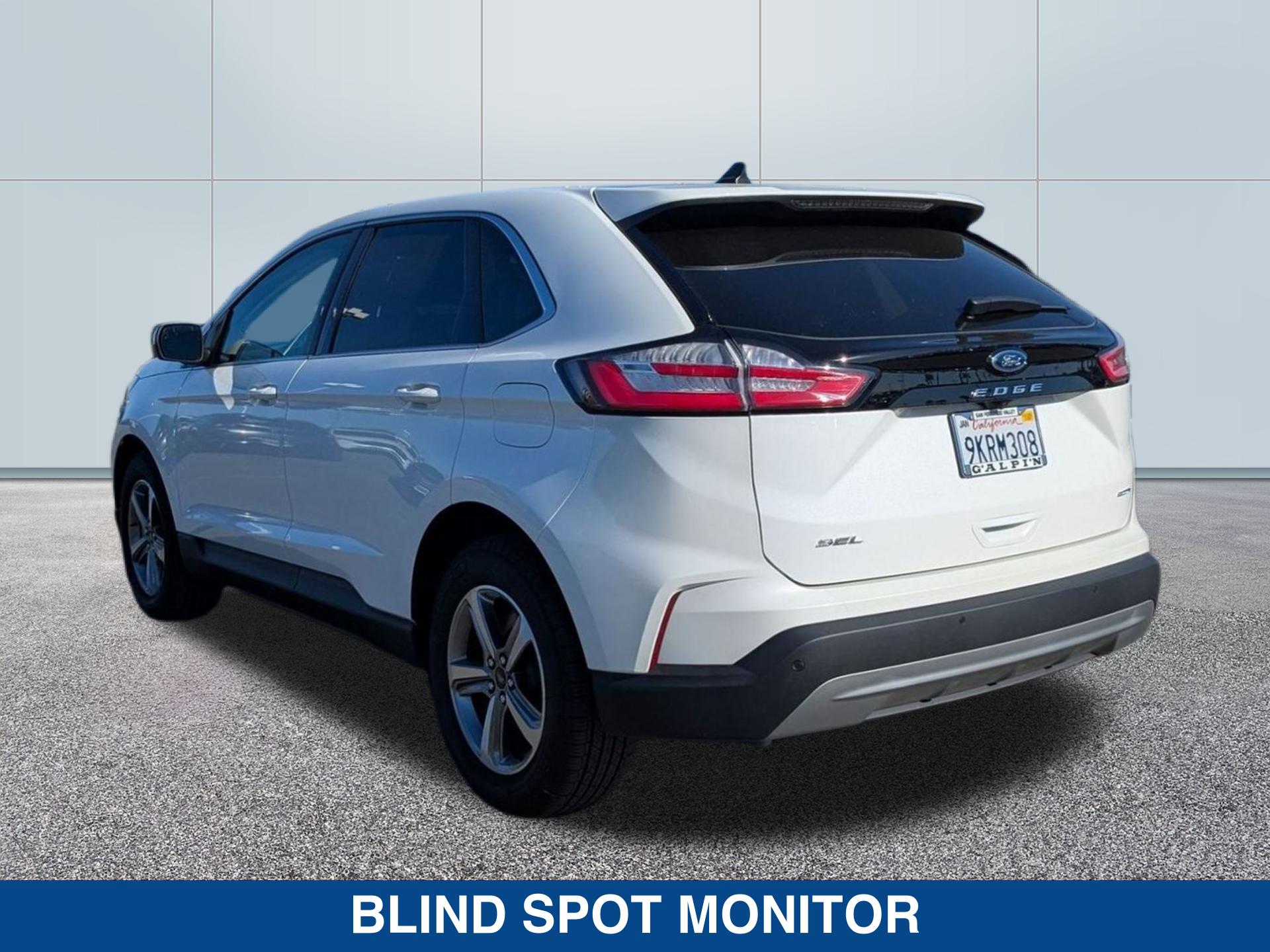 2024 Ford Edge SEL photo 3