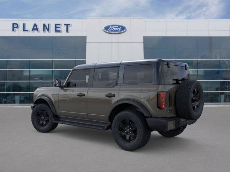 2025 Ford Bronco Outer Banks 4 Door 4X4