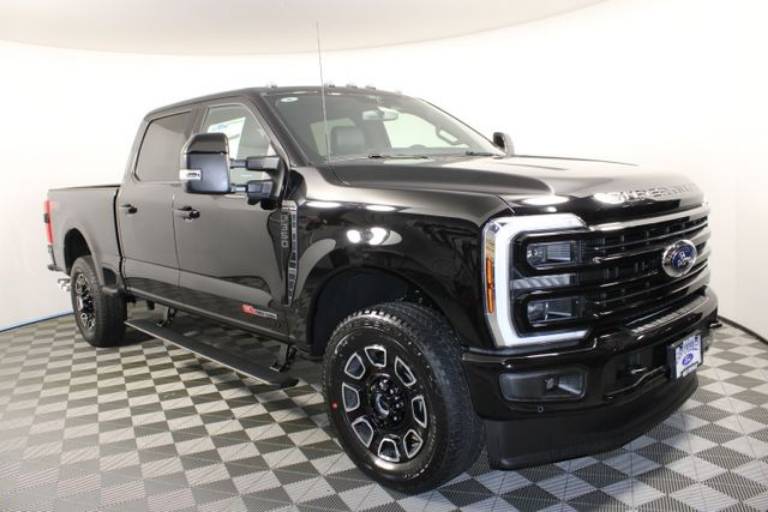 2025 Ford Super Duty F-350 SRW Platinum