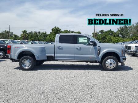 2025 Ford Super Duty F-450 DRW LARIAT