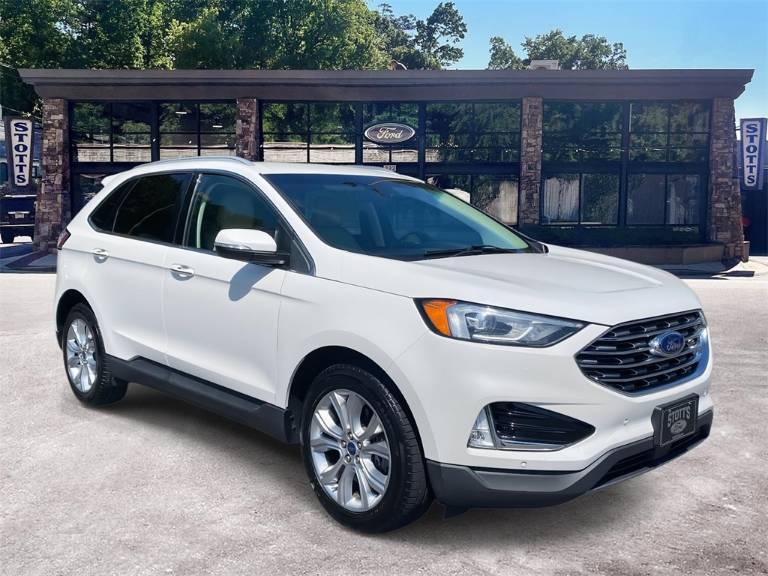 2020 Ford Edge Titanium