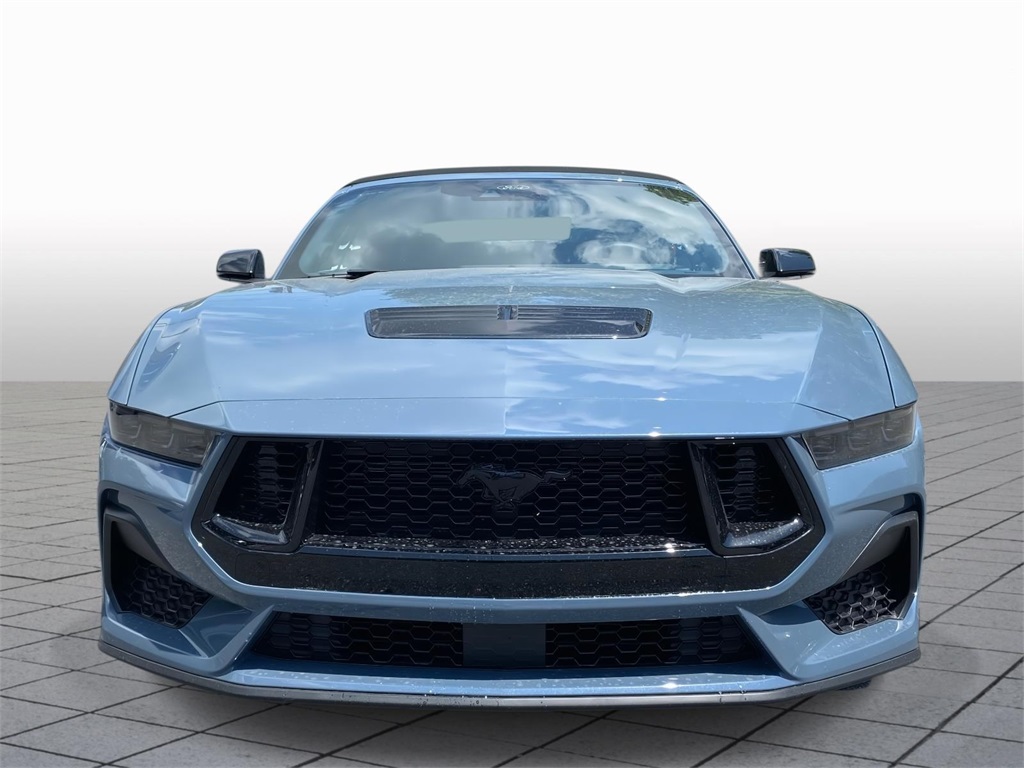 2025 Ford Mustang GT Premium photo 2
