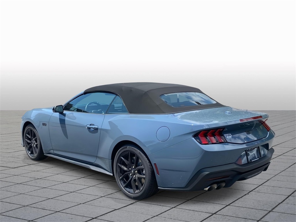 2025 Ford Mustang GT Premium photo 4